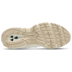 New Balance 740 Bisque Retro Sneakers